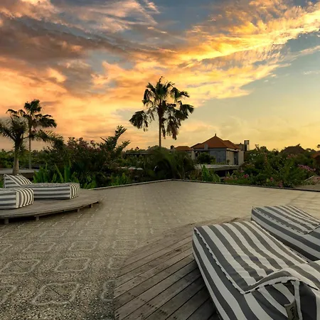 Villa Deh Simba At Seminyak Aramanis Exterior photo
